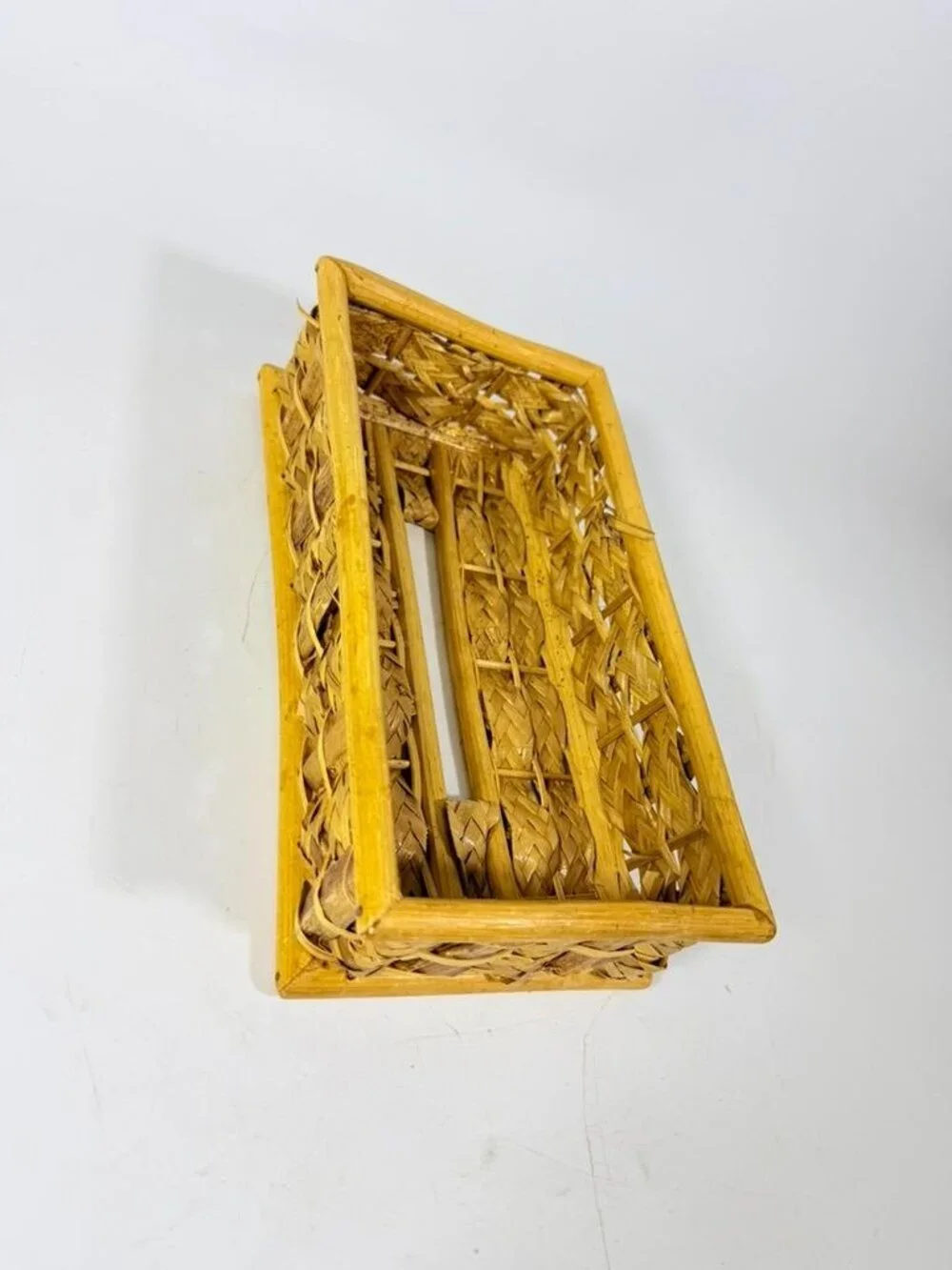 Woven Wicker Rattan Tissue Rectangle Box Cover Vintage Bathroom Decor